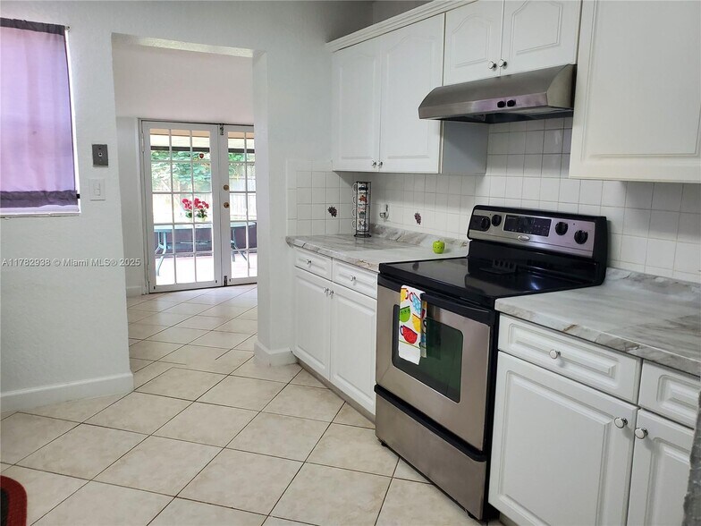 Building Photo - 9401 SW 181st St
