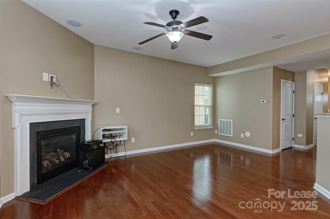 Building Photo - 7718 Sweet Fern Way