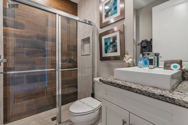 Building Photo - 2664 Sunrise Shores Dr