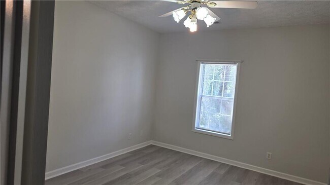 Building Photo - 2994 Hickory Run Cir NW