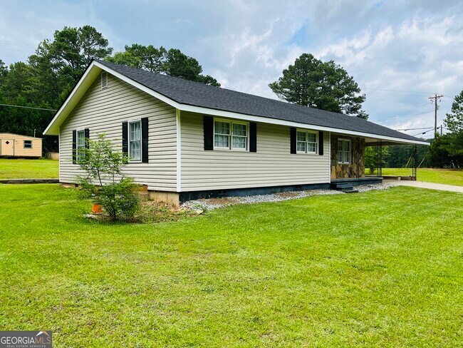 Building Photo - 341 Sanders-Davis Rd