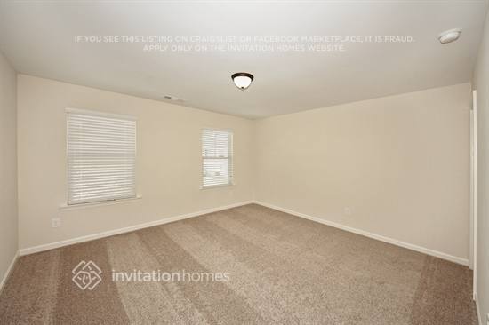 Building Photo - 4121 Oak Field Dr