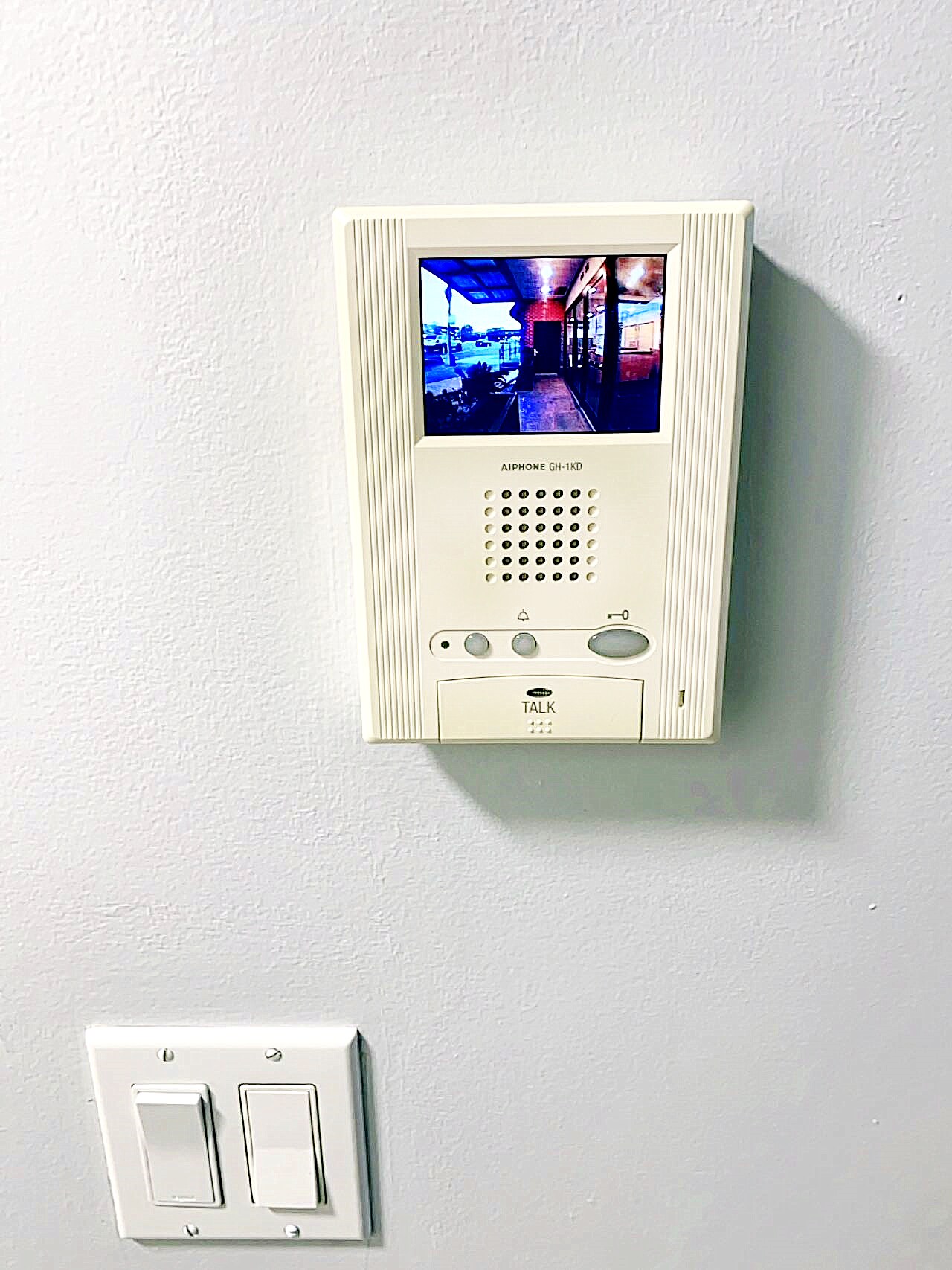 Building Photo - 6070 Woodhaven Blvd