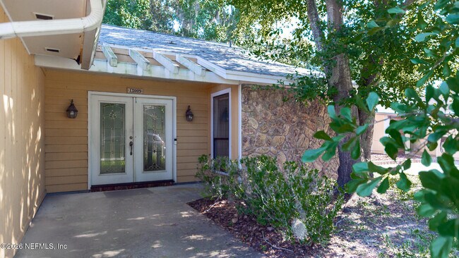 Building Photo - 13009 Bent Pine Ct E