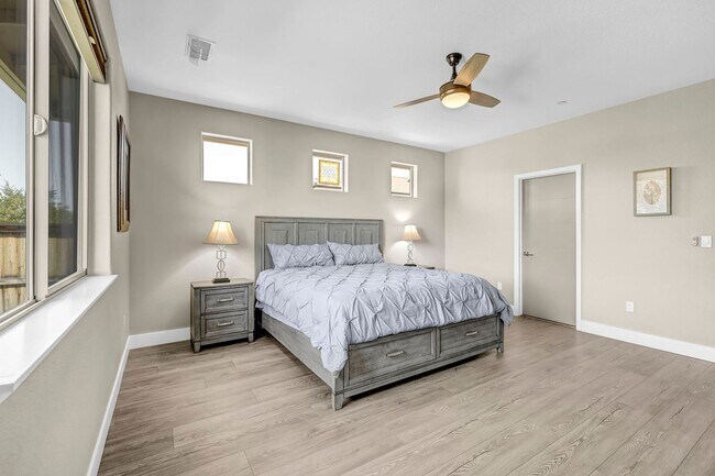 Building Photo - 2722 Mylonite Dr