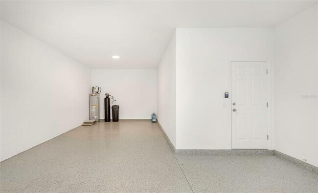 Building Photo - 38132 Cobble Creek Blvd