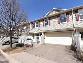 Building Photo - 3 Bedrooms | Loft | Upper-Level Laundry | 3-Sided Fireplace | Woodbury