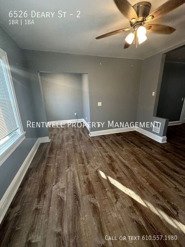 Building Photo - 6526 Deary St