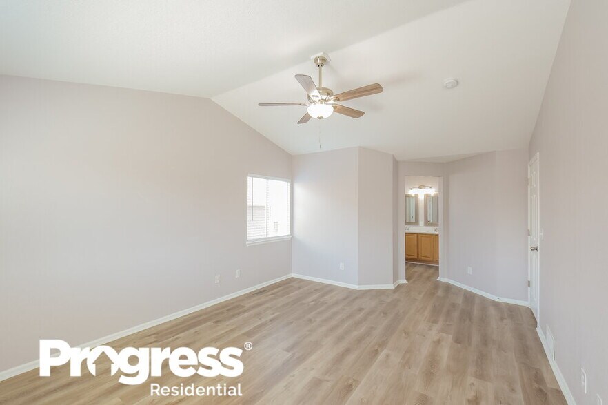 Building Photo - 18442 Keyser Creek Ave