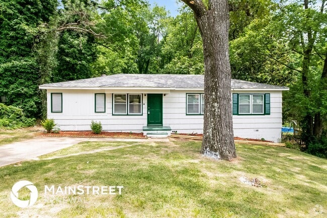 Building Photo - 565 Camellia Rd