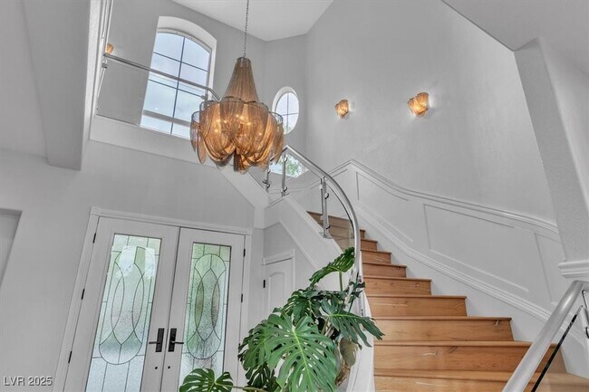 Building Photo - 2104 Redbird Dr