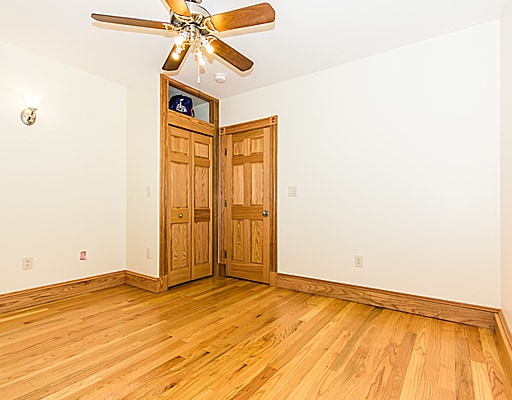 Building Photo - 27 Phillips St