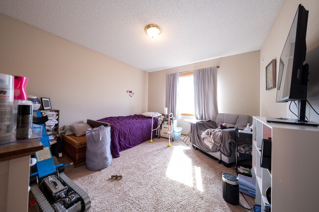 Building Photo - 15124 Cimarron Way