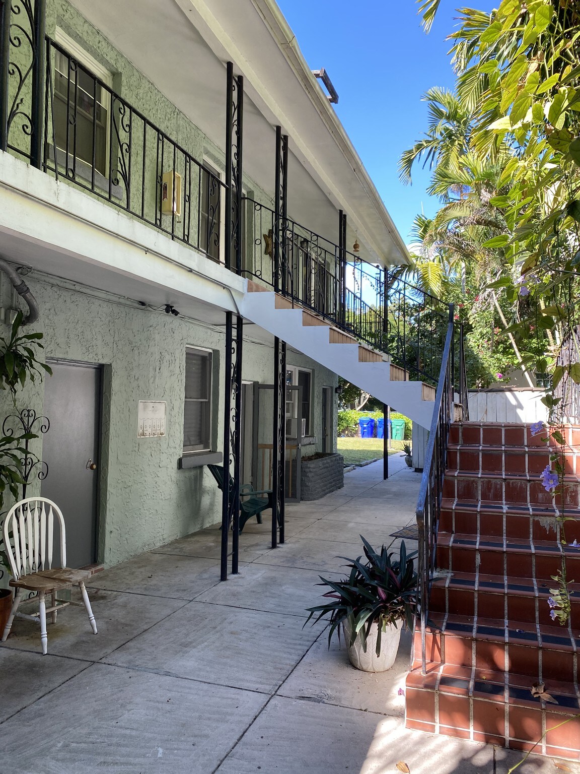 Building Photo - 1624 SW 10th St