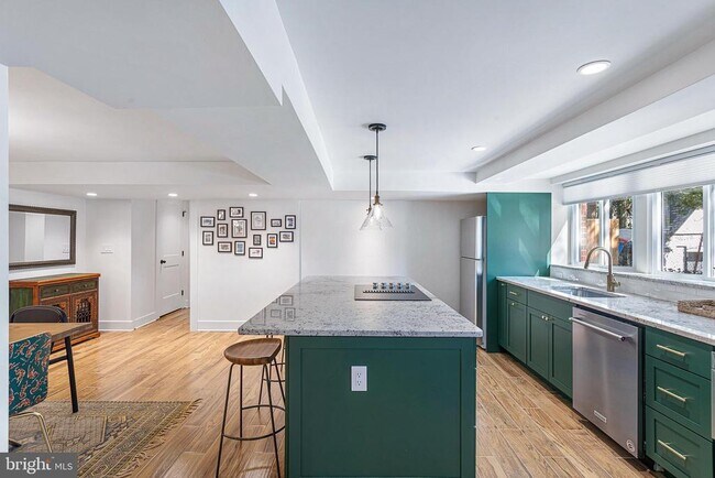 Building Photo - 4515 29th St NW