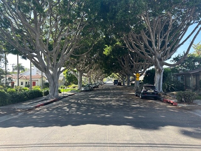 Curb view along 22nd - 2611 22nd St