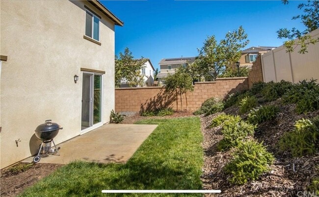 Building Photo - Beautiful 3-Bedroom, 2.5-Bathroom Home for...
