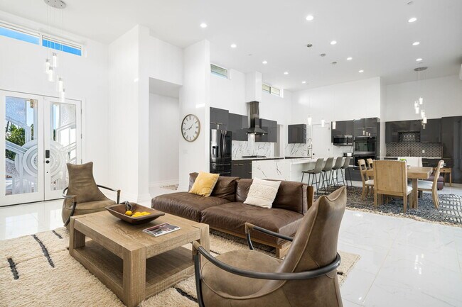 Building Photo - 74775 Del Coronado Dr