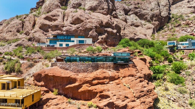 Building Photo - 4925 E Red Rock Dr
