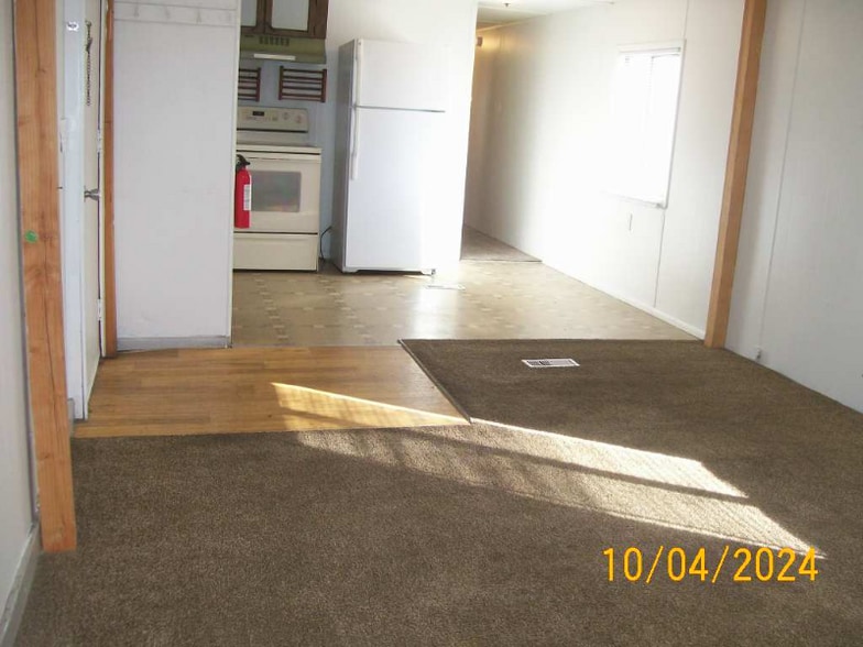 Building Photo - 3098 Springhill Rd