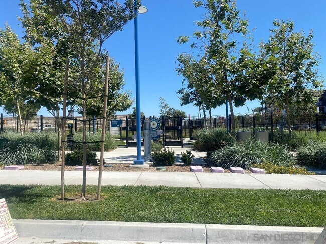 Building Photo - 2320 Trevi Cir