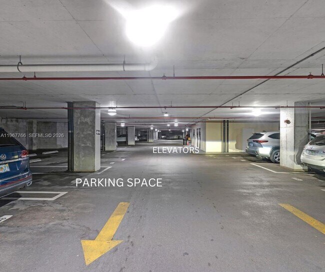 Building Photo - 3000 Coral Wy