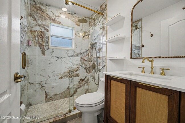 Building Photo - 722 Falls Creek Dr