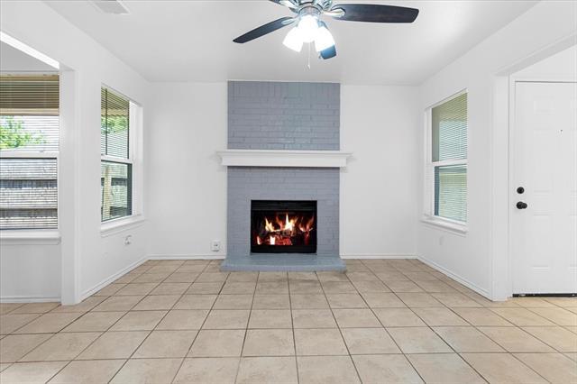 Building Photo - 3407 Republic Dr
