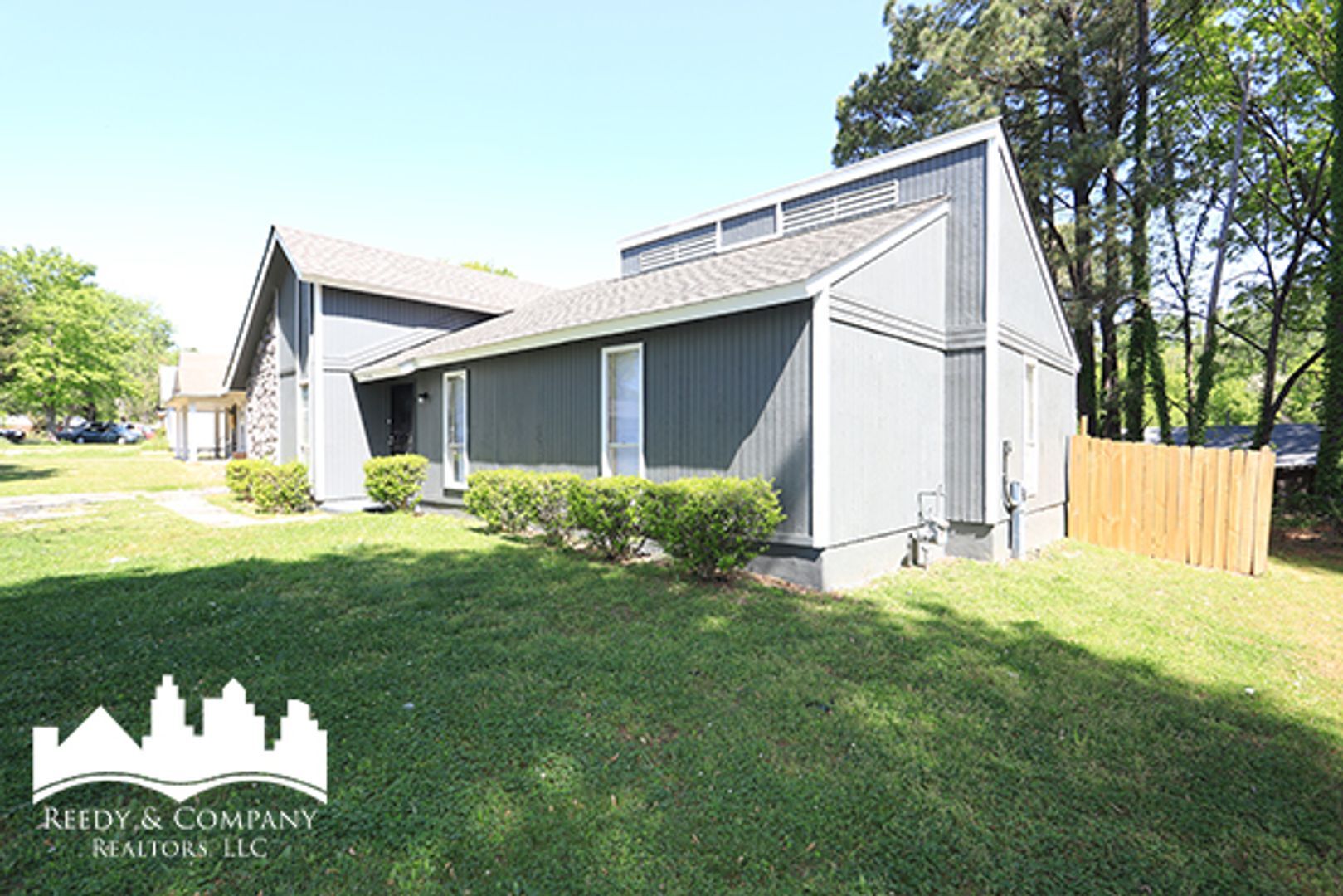 Building Photo - 5104 Corkwood Dr