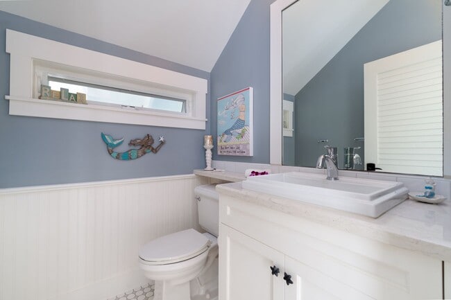 Building Photo - Stunning Fully-Furnished 3 Bedroom, 3.5 Bath Home With Pool and Spa on Quiet Beachside Lane Near ...