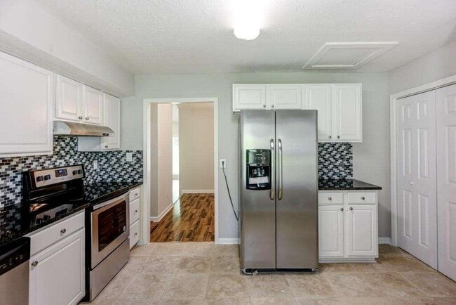 Building Photo - 4909 O'Flaherty Ct SW