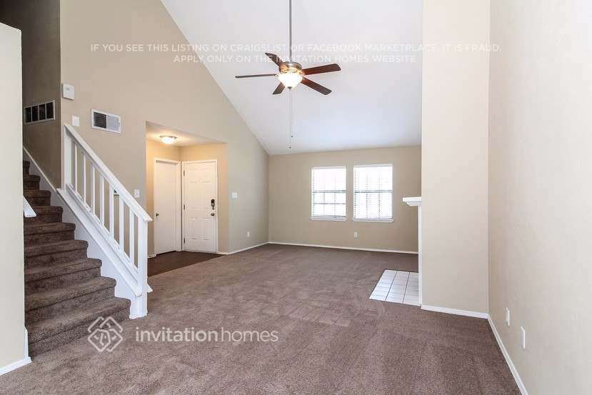 Building Photo - 568 Fisher Dr