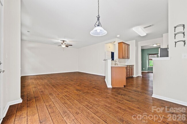 Building Photo - 9736 Springholm Dr