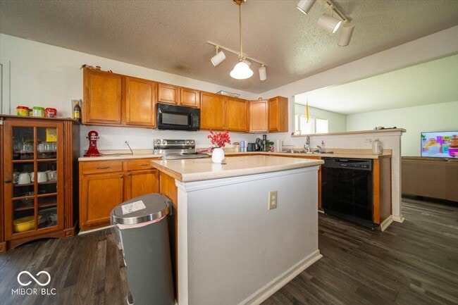 Building Photo - 2897 Sentiment Ln