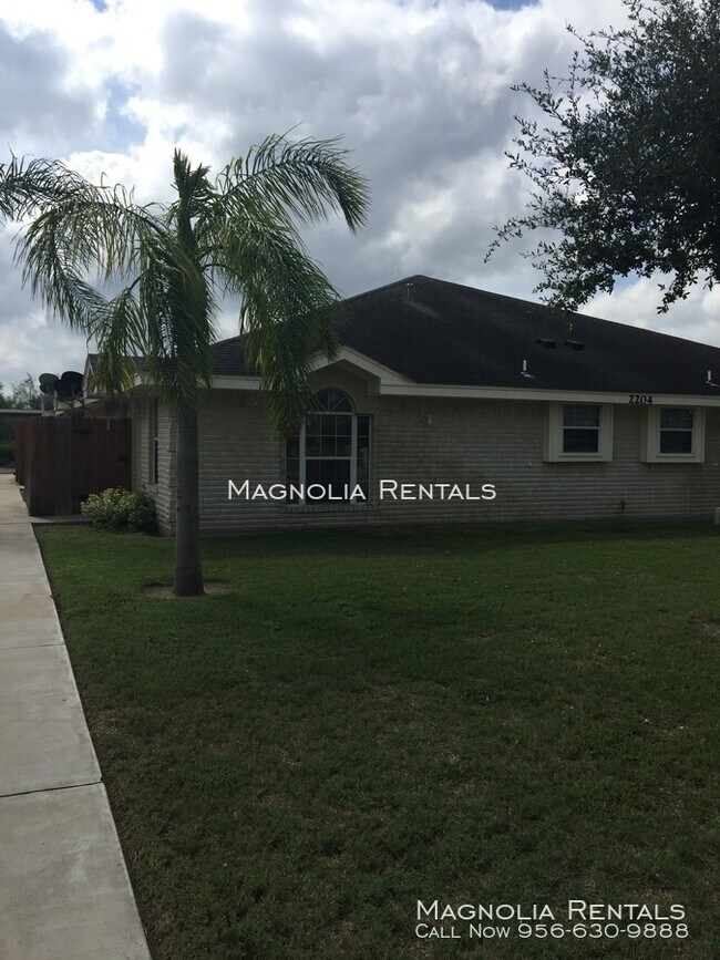 1bd/1ba Apartment near UTRGV 2204 Peridot St Edinburg TX 78541