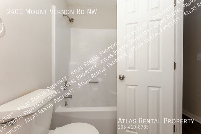 Building Photo - 2401 Mt Vernon Rd NW