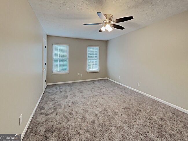 Building Photo - 800 Crab Orchard Dr
