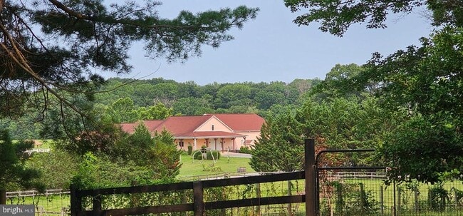 Building Photo - 10109 Lees Mill Rd