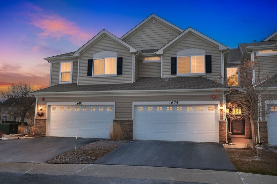 Building Photo - 1675 Kraft Ave