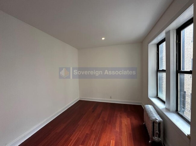 Building Photo - 3 bedroom in New York NY 10033