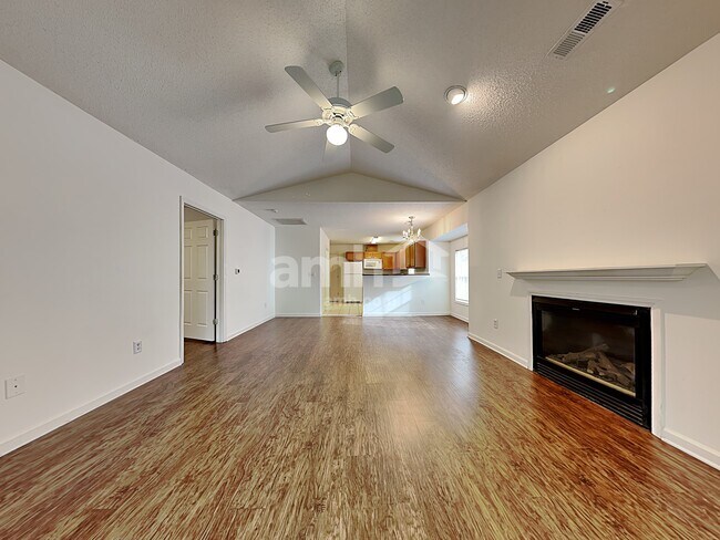 Building Photo - 5700 Regent Village Drive