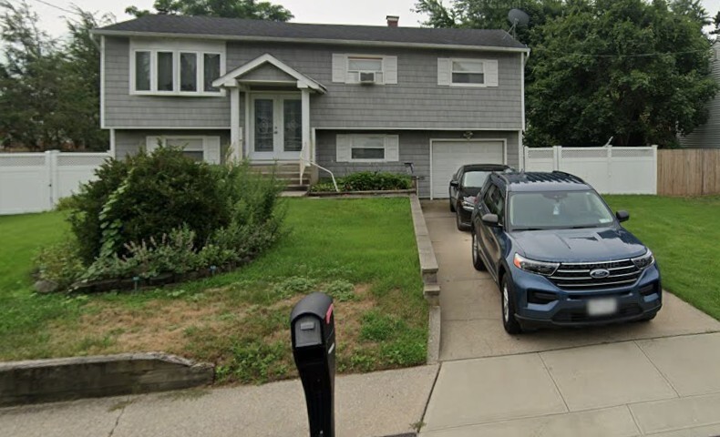 Building Photo - 498 Hawkins Rd