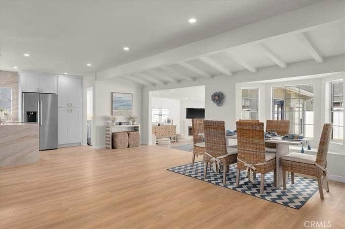 Building Photo - 1103 Eriel Ave