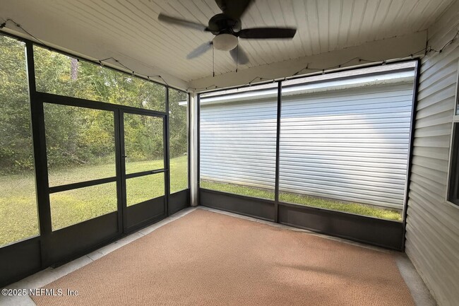 Building Photo - 2977 Alpin Dr