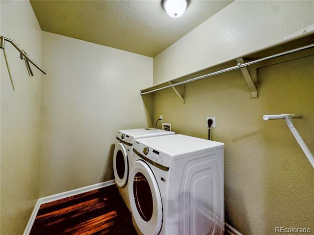 Building Photo - 26903 E Easter Pl