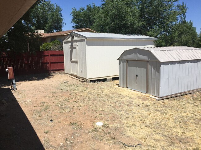 Building Photo - ***2 BEDROOM/2 BATHROOM IN PRESCOTT VALLEY***
