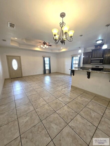 Building Photo - 1217 Escondido Ln