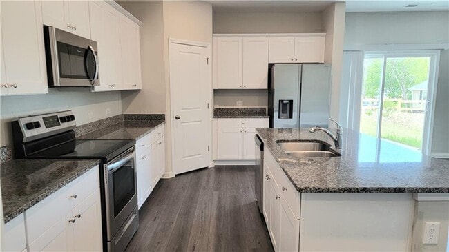 Building Photo - 17 Wynn Wy