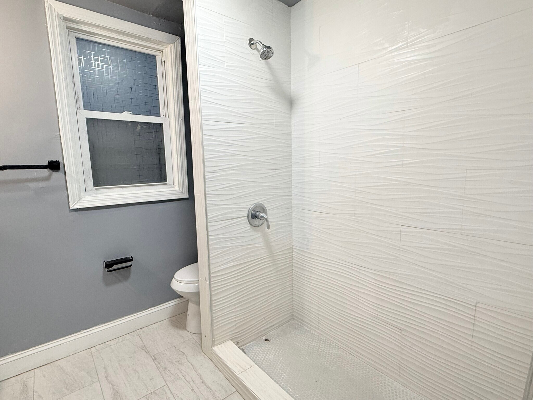 Bathroom - 44 N 16th St