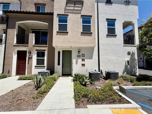 Building Photo - 3816 Verdana Cir
